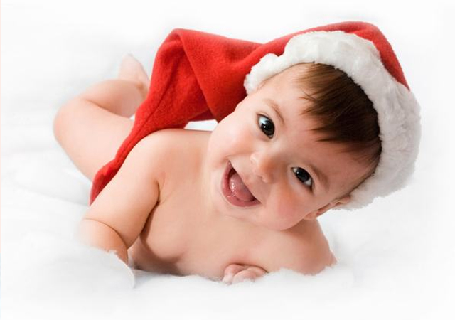 孩子眼白上的黑斑是什么,孩子眼白有很多色斑是什么原因