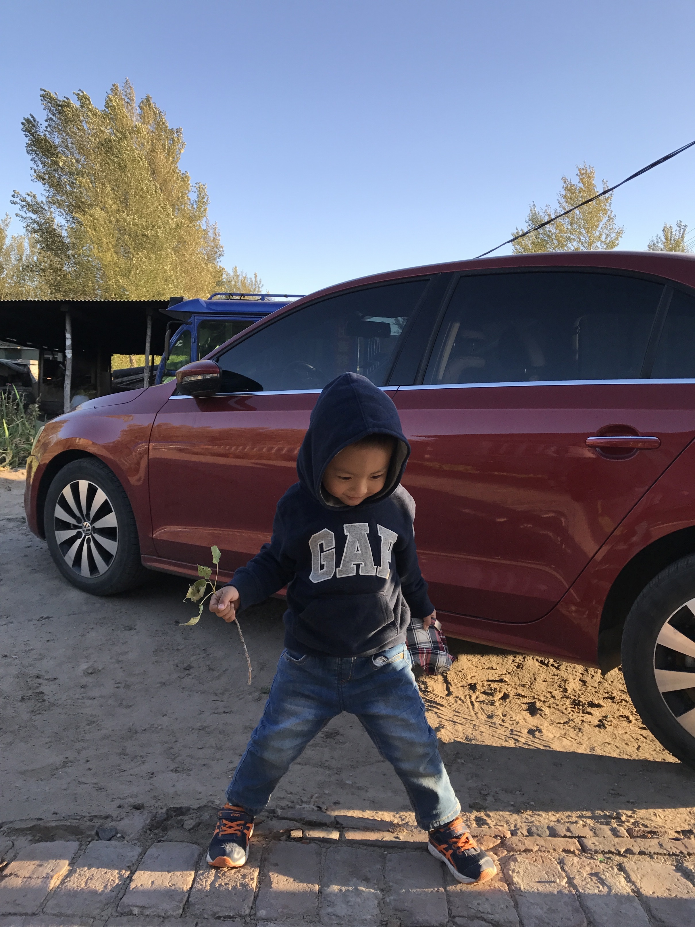 我与汽车的日常速腾,9年10万公里的速腾还值得买吗