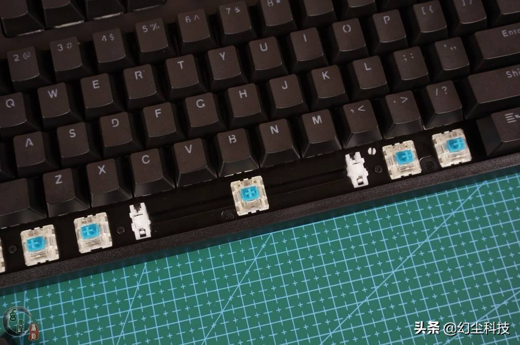雷柏v720是真机械键盘吗,拆开雷柏无线键盘