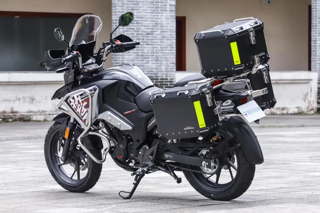 新款cb190x摩旅版需要改什么,cb190x猛鸷摩旅和标准版