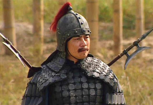 曲阿小将是不是黄忠,曲阿小将是年轻的黄忠吗