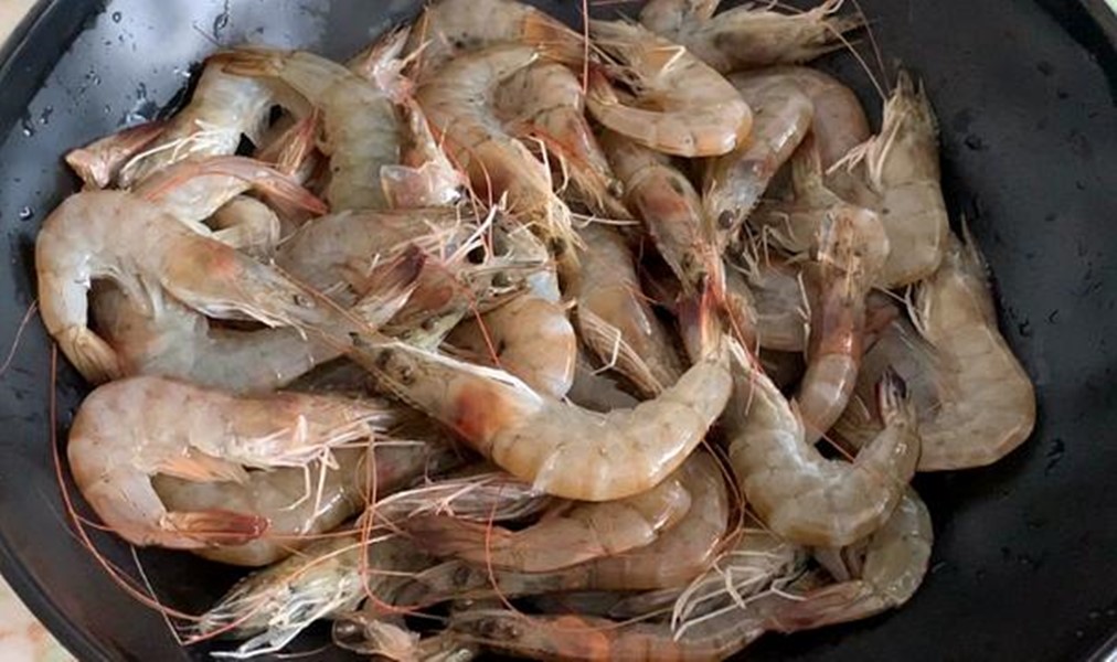 煮大虾怎么做虾煮几分钟就熟了,水煮大虾怎样煮虾肉又白又嫩