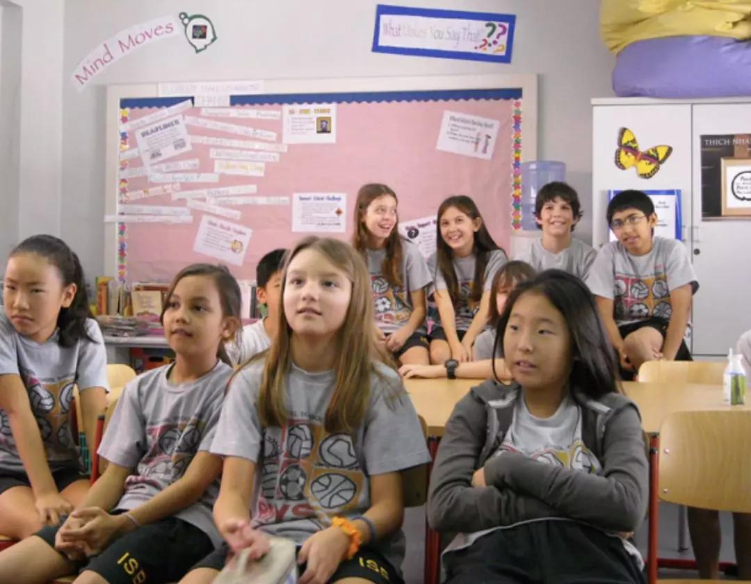 同等收入国内与国外生活对比,国内生活好还是在澳洲生活好