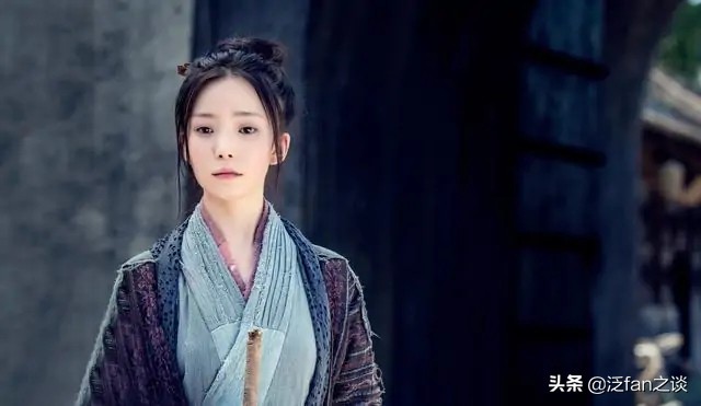 陈卓璇脖子的胎记用什么遮住了,陈卓璇谈胎记