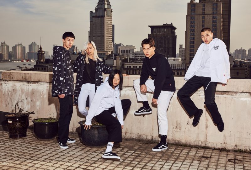 vans买正好的还是买大一点的,vans建议买大还是买小