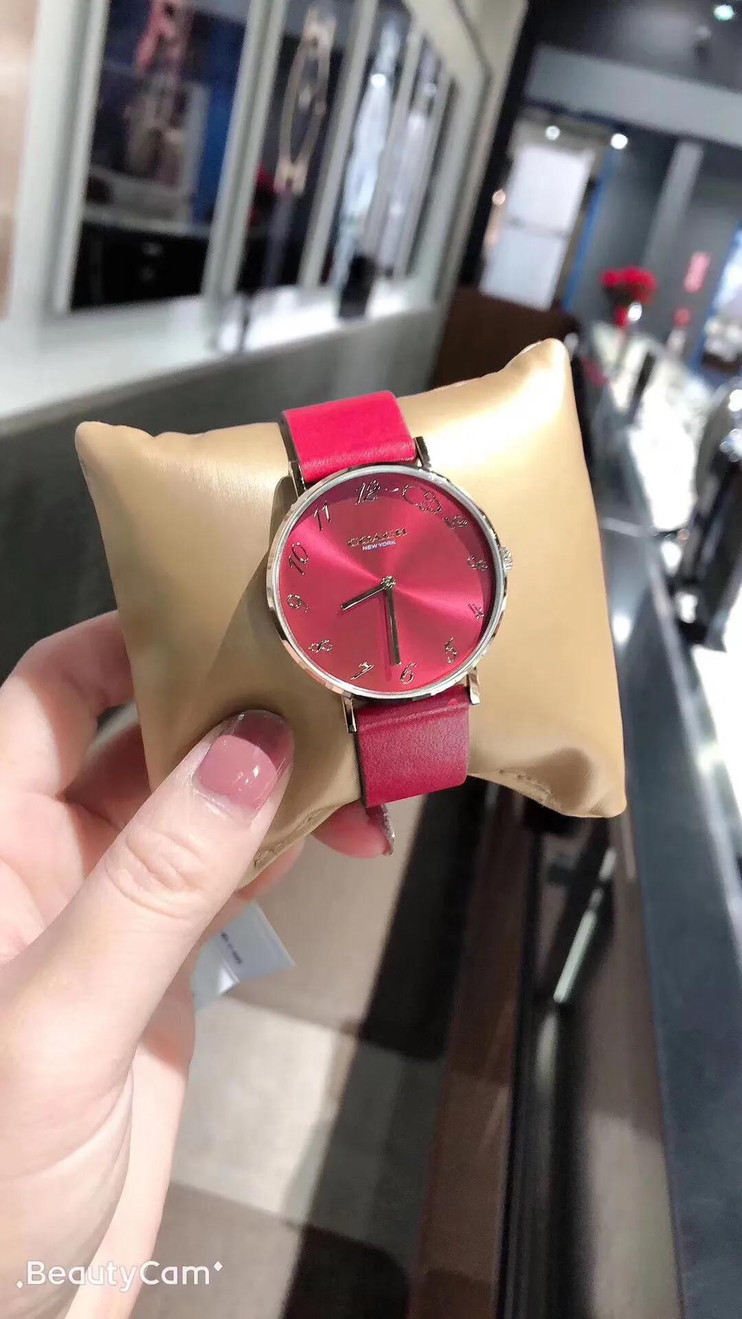 去美国做代购什么东西好,在美国做代购怎么挣钱