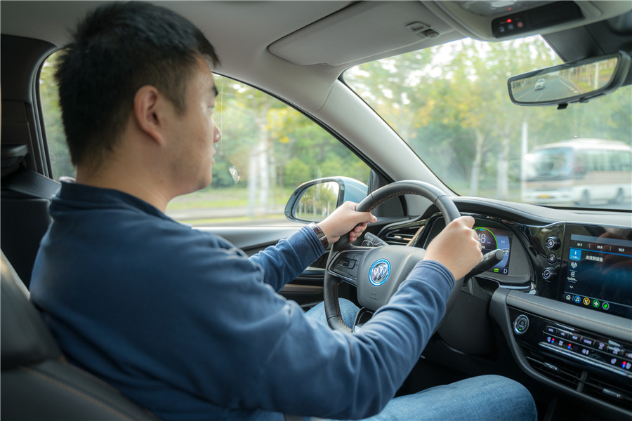 表显续航不缩水，每公里不到5分钱，微蓝7长测半年后有何发现？