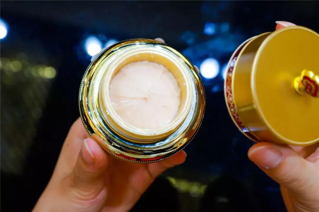 市中心这家高精尖卖场疯狂折扣！直降+团券，送的比买的多