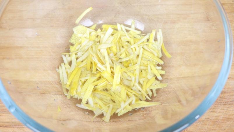 润肺蜂蜜柚子茶,蜂蜜柚子茶可清肺润燥止咳化痰