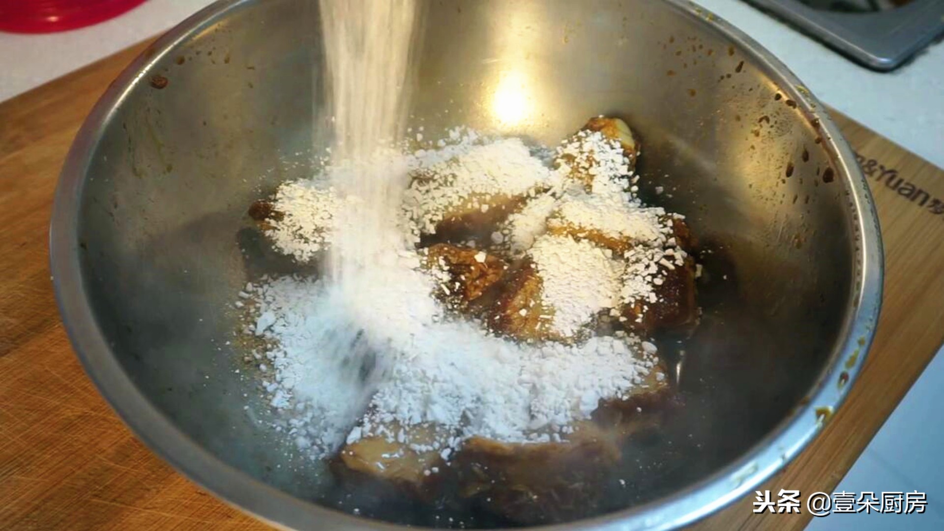 电饭煲可乐烧排骨的做法,电饭煲焖烧排骨正宗做法