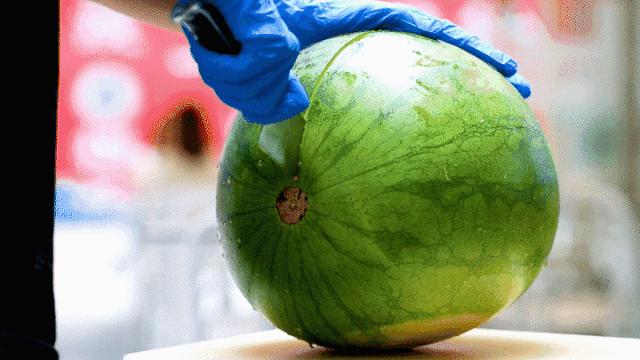 卖出50w+杯的『原谅绿』果汁，男生都不好意思喝…