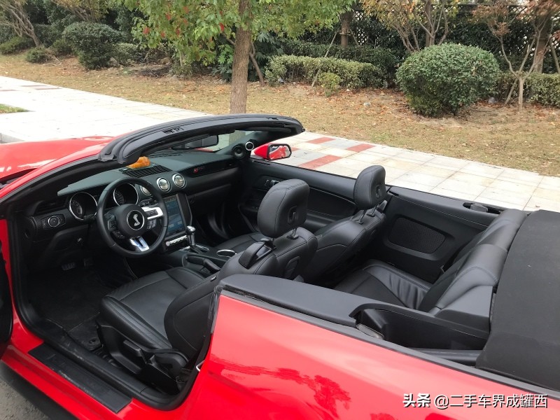 福特野马敞篷二手价格,平民跑车野马科迈罗