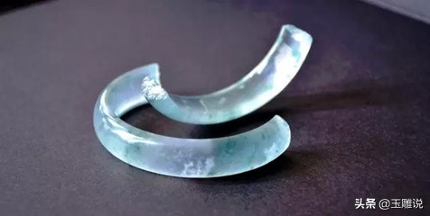 玉镯碎了怎么用黄金补救,玉雕师修复手镯