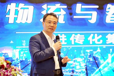 他曾被医生告知活不过10年，用借来的2000元创业，如今市值700亿