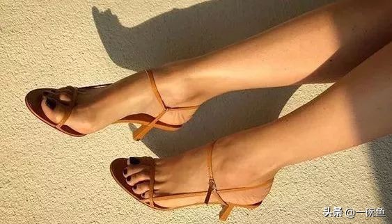 omg小白鞋推荐,omg响尾蛇慢跑鞋