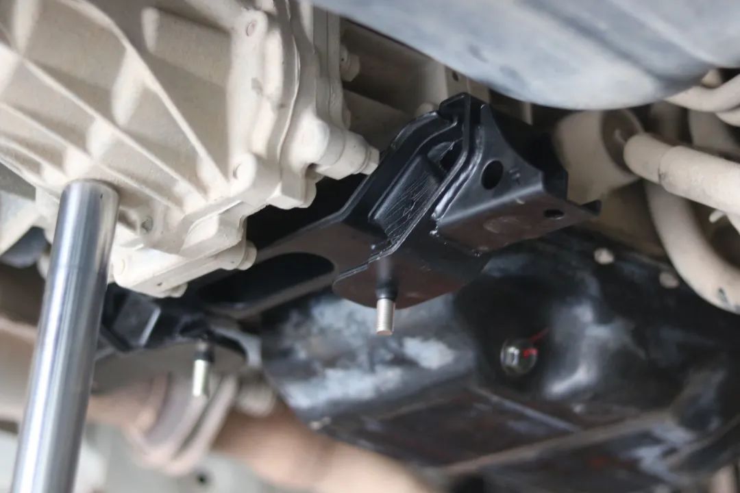 老车修复：翻新一辆破旧不堪的帕杰罗V93，还想再战十年工地