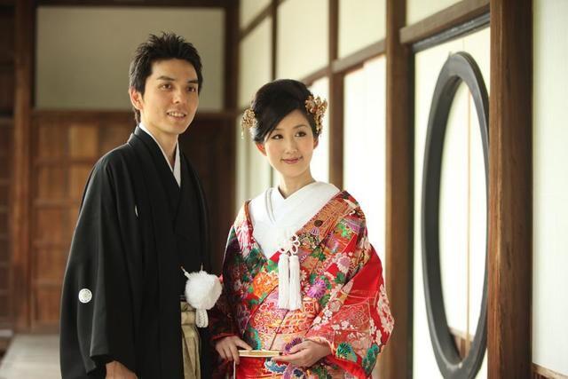 日本年出生人口仅80万，政府直呼包分配对象，网友：我也好想去