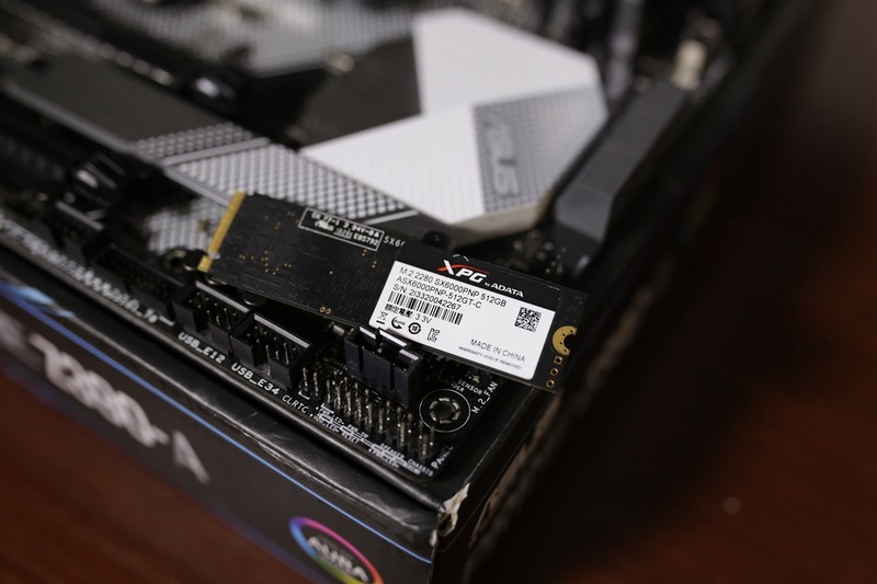 今天吃螃蟹，威刚XPGSX6000PRO512GM.2SSD评测