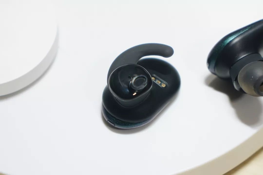 真无线头戴式耳机,骷髅头真无线耳机