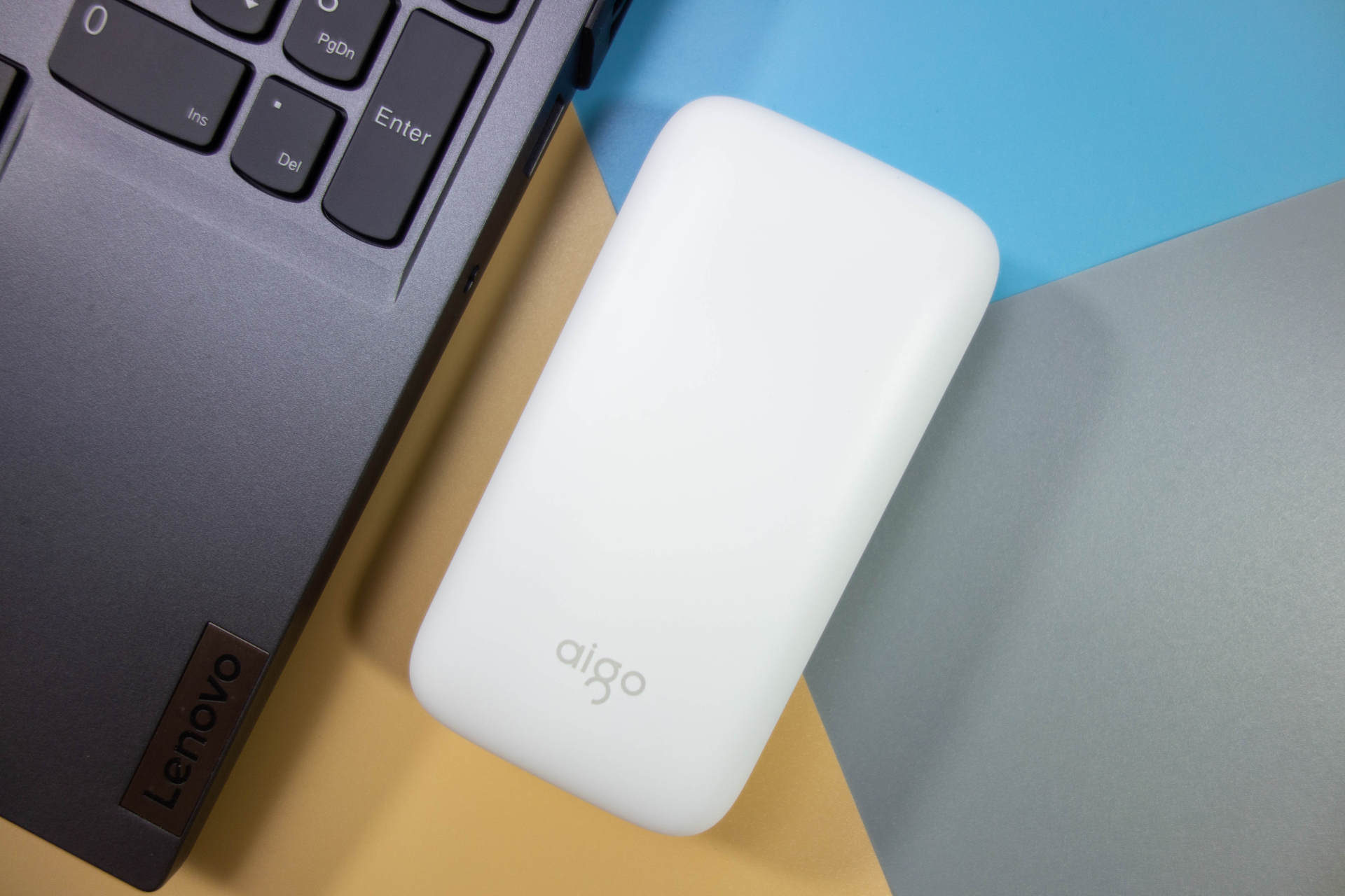 爱国者aigo充电宝,aigo爱国者充电宝10000毫安