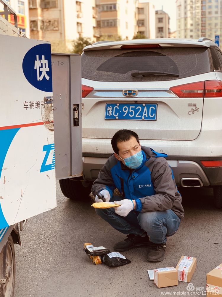 上阳宫到百货楼,疫情下逛西工,期待小街锅贴,王城广场听戏