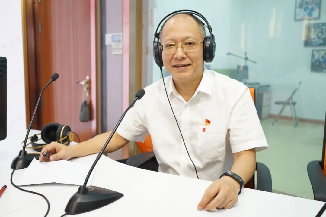 「先锋侠」福州要建100个足球场？官方回复