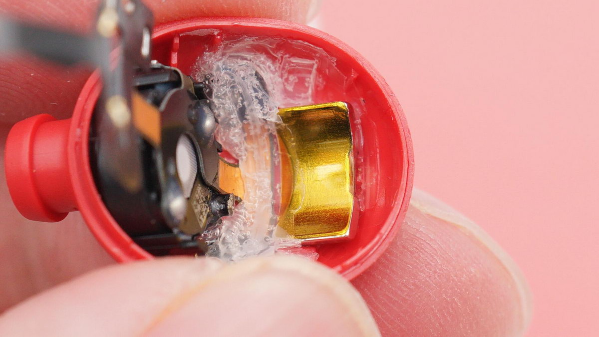 苹果airpodspro对比beats,airpodspro和beatsstudiobuds到底谁好