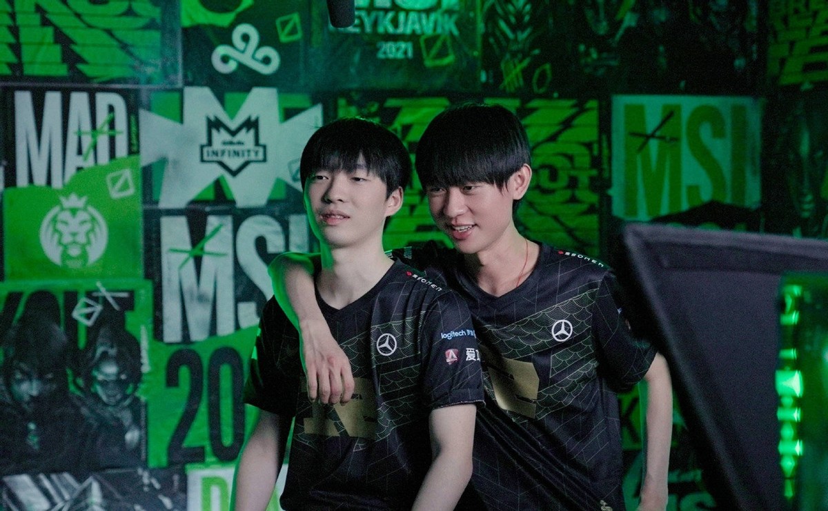 rng果子哥被称为lpl最后一张牌,果子哥rng比赛效仿faker