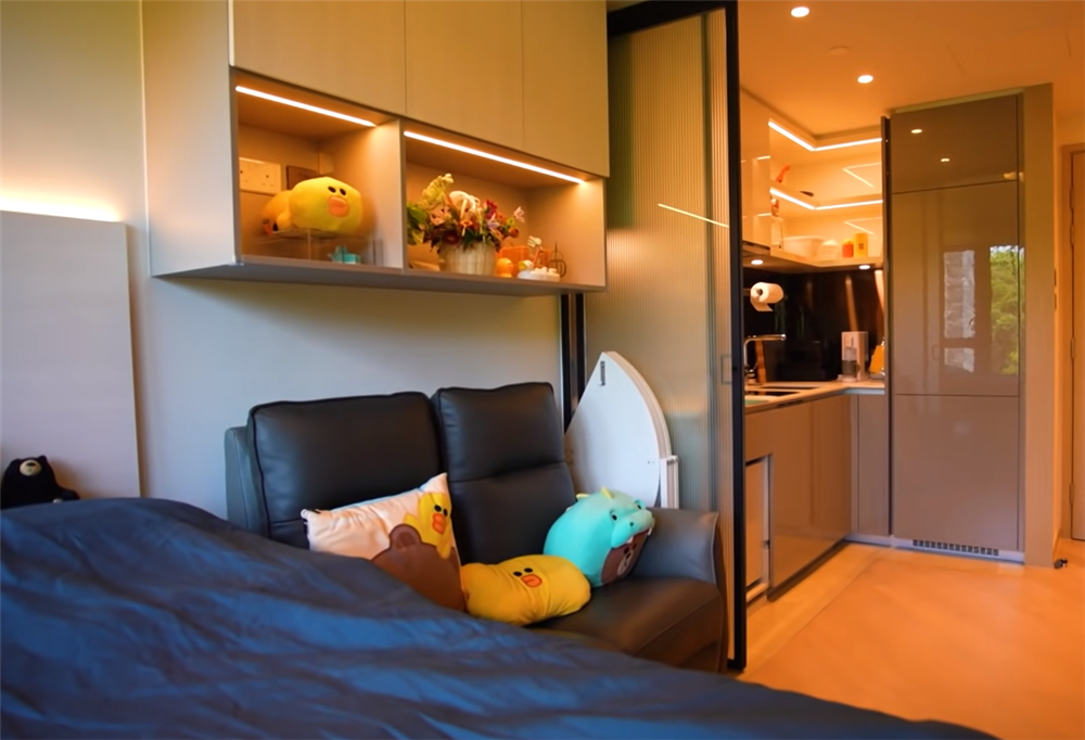 28岁香港夫妻买下35m2蜗居,香港一家三口买下27㎡蜗居