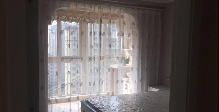 窗帘颜色选择，和它对着干，效果是最好的