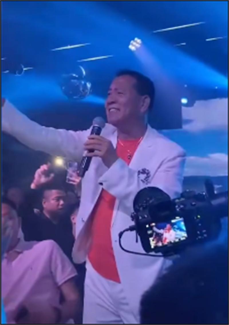 过气老戏骨窘况：农村走穴、直播捞金、情史混乱，晚节还值钱吗？