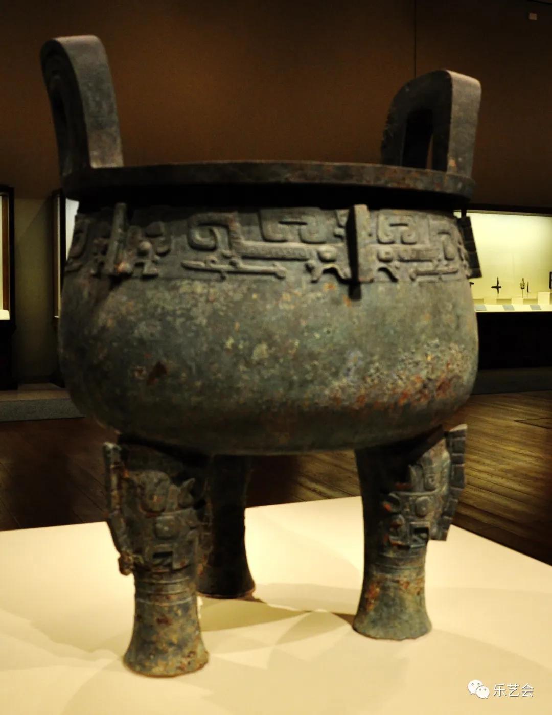 汉代青铜鼎三足鼎价格,海内著名三件青铜大鼎