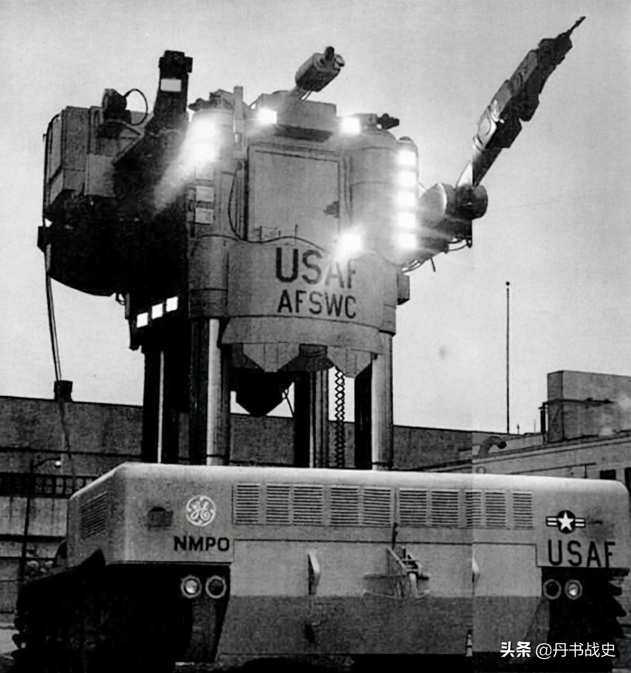 甲壳虫机器人视频,甲壳虫变形机器人