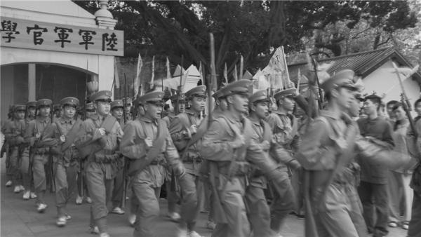 李云龙和陈赓谁指挥水平高,李云龙有陈赓厉害吗