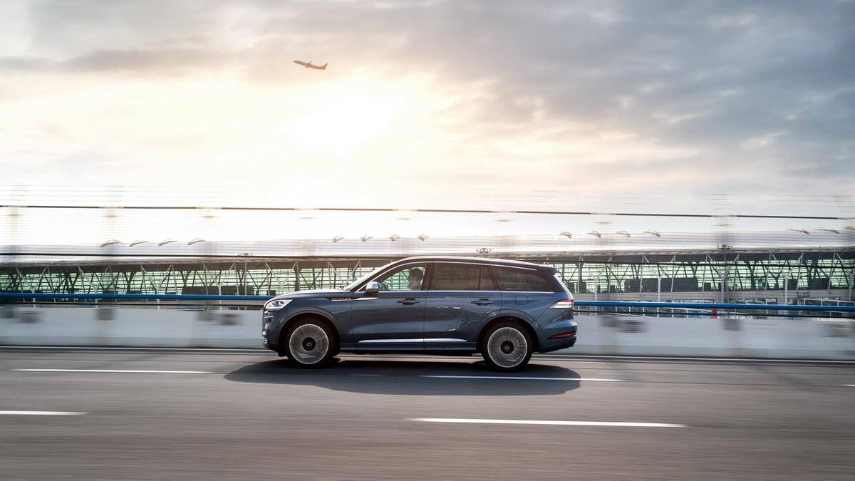 现象级表现“超越期待”，林肯飞行家登顶年度车实至名归