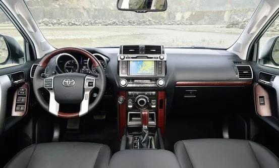 长城坦克新SUV亮相,长城越野版最新2023款坦克