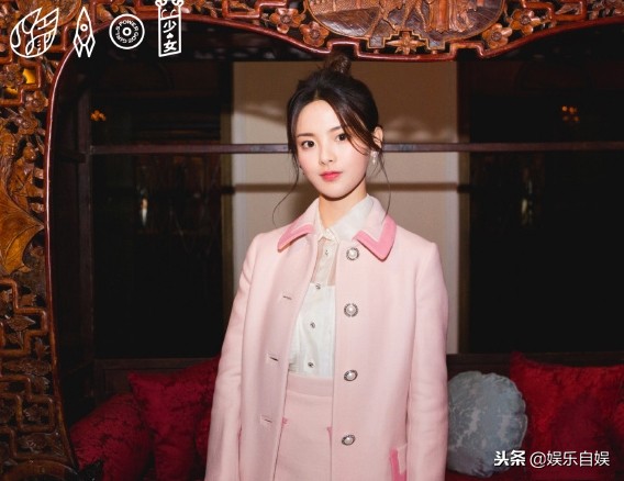 文星伊现状,文星伊年轻照片