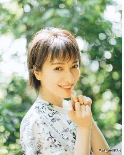 吴昕二手衣服被吐槽款式老土 (吴昕回应新衣服)