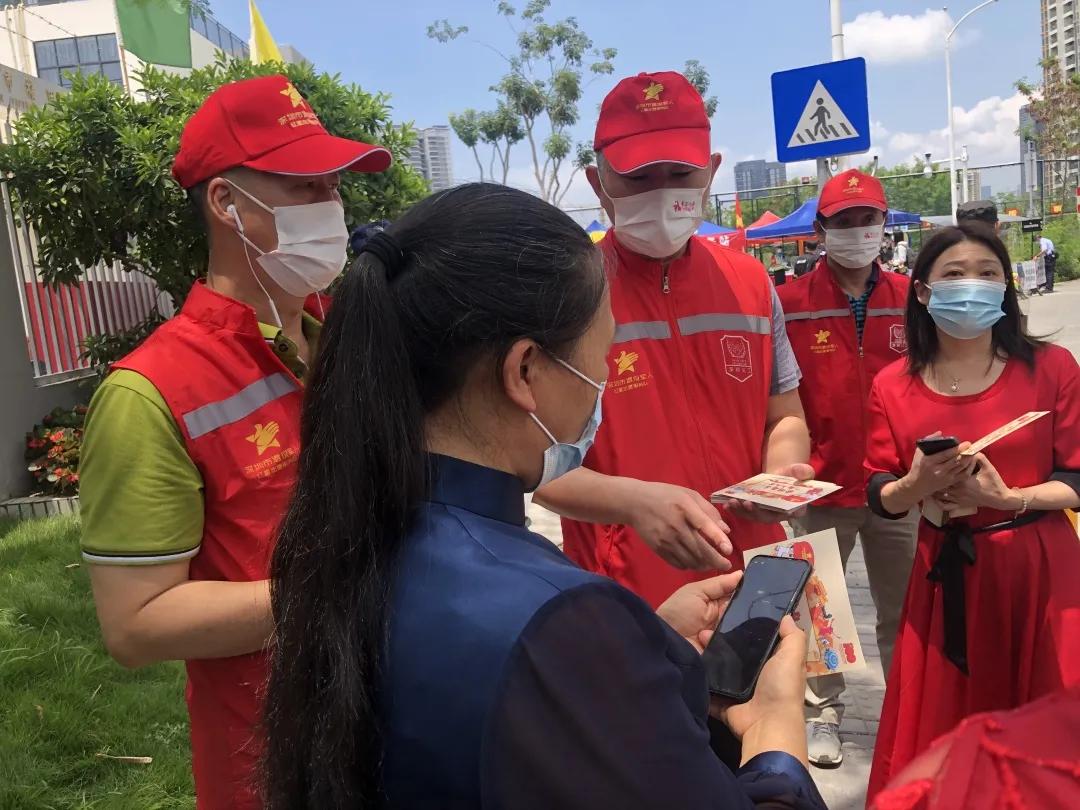 萌娃、萌宠纷纷抢镜!今年高考作文,深圳学生躺赢?