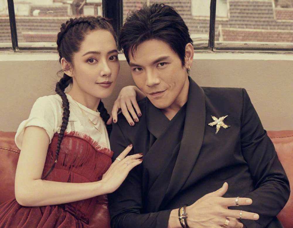 向佐郭碧婷为何高调秀恩爱,向佐郭碧婷被评为高颜值情侣