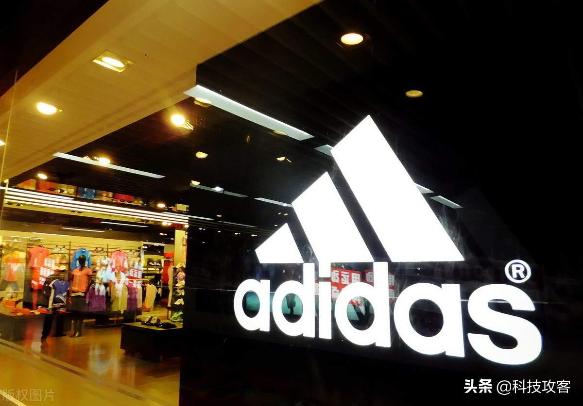 穿nike阿迪会被骂吗,穿耐克阿迪会被打吗