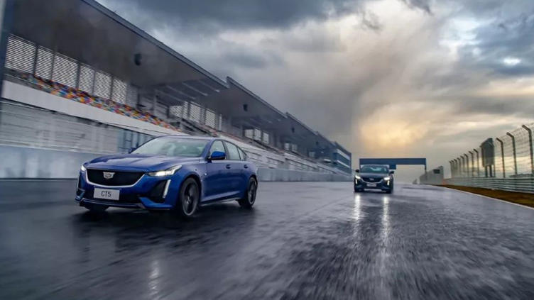 捷豹ct5怎么选,预算不到30万的车