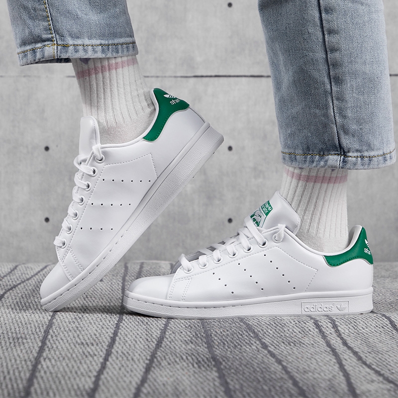 男生需要什么样的基本款的手表,男生必须要的几种鞋