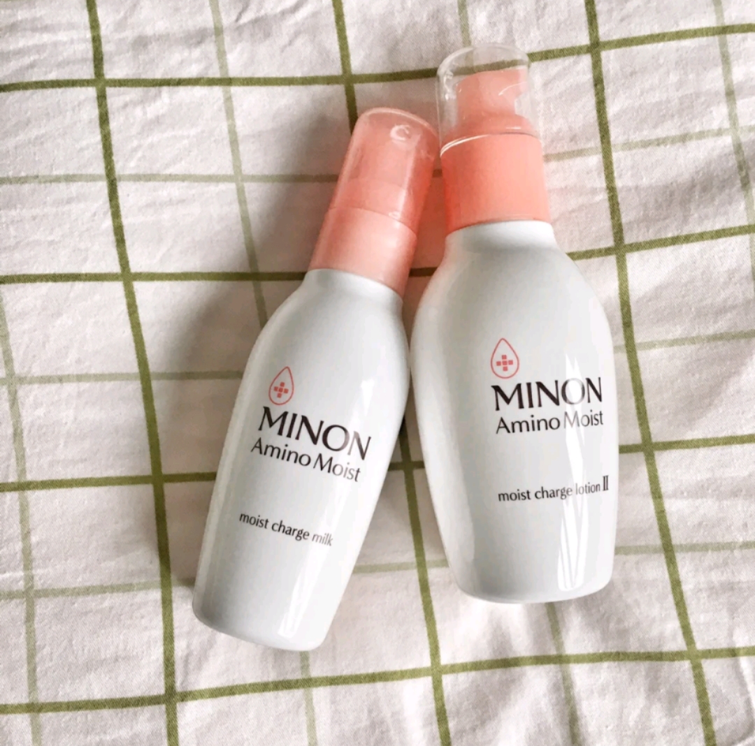 淡化细纹淡纹水乳,30岁淡化细纹去黄提亮水乳