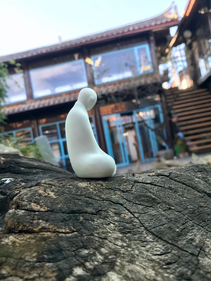 消失的地平线上的“香巴拉”和“女儿国”（二）