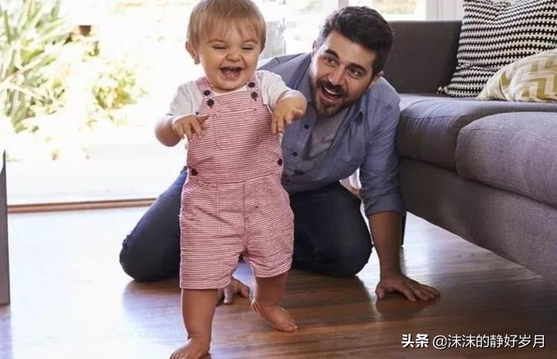 宝宝学走路顺其自然,宝宝学走路妈妈省力技巧