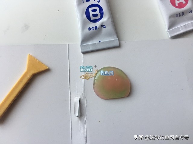 废弃鱼竿制作小鱼竿,废旧鱼竿能自制哪些钓鱼用具