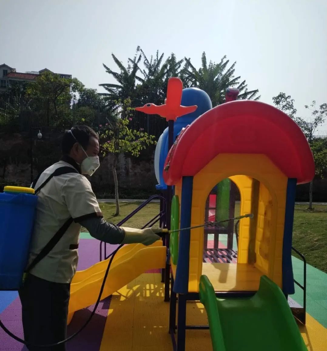 番禺|方圆云山诗意小区：把居民当亲人，疫情防控处处彰显人文关怀|战疫小区群英榜