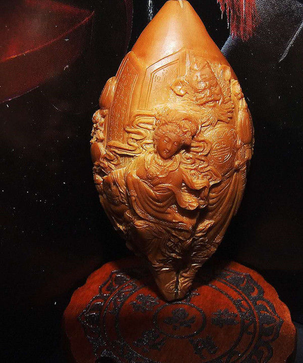 师父领进门，修行在个人——艺海核雕-黄树立的雕刻人生