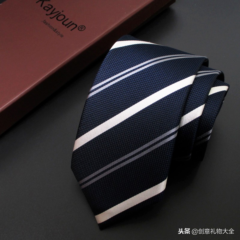 男生职场必备好物推荐,适合送商务型男朋友的礼物